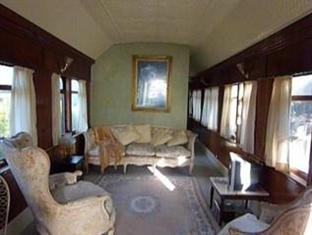 Krinklewood Cottage And Train Carriages Pokolbin Exteriör bild